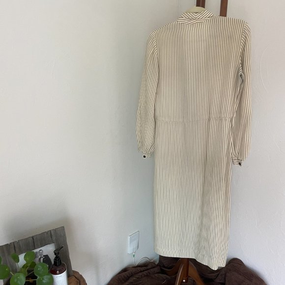 Pin stripe vintage dress - Picture 3 of 4